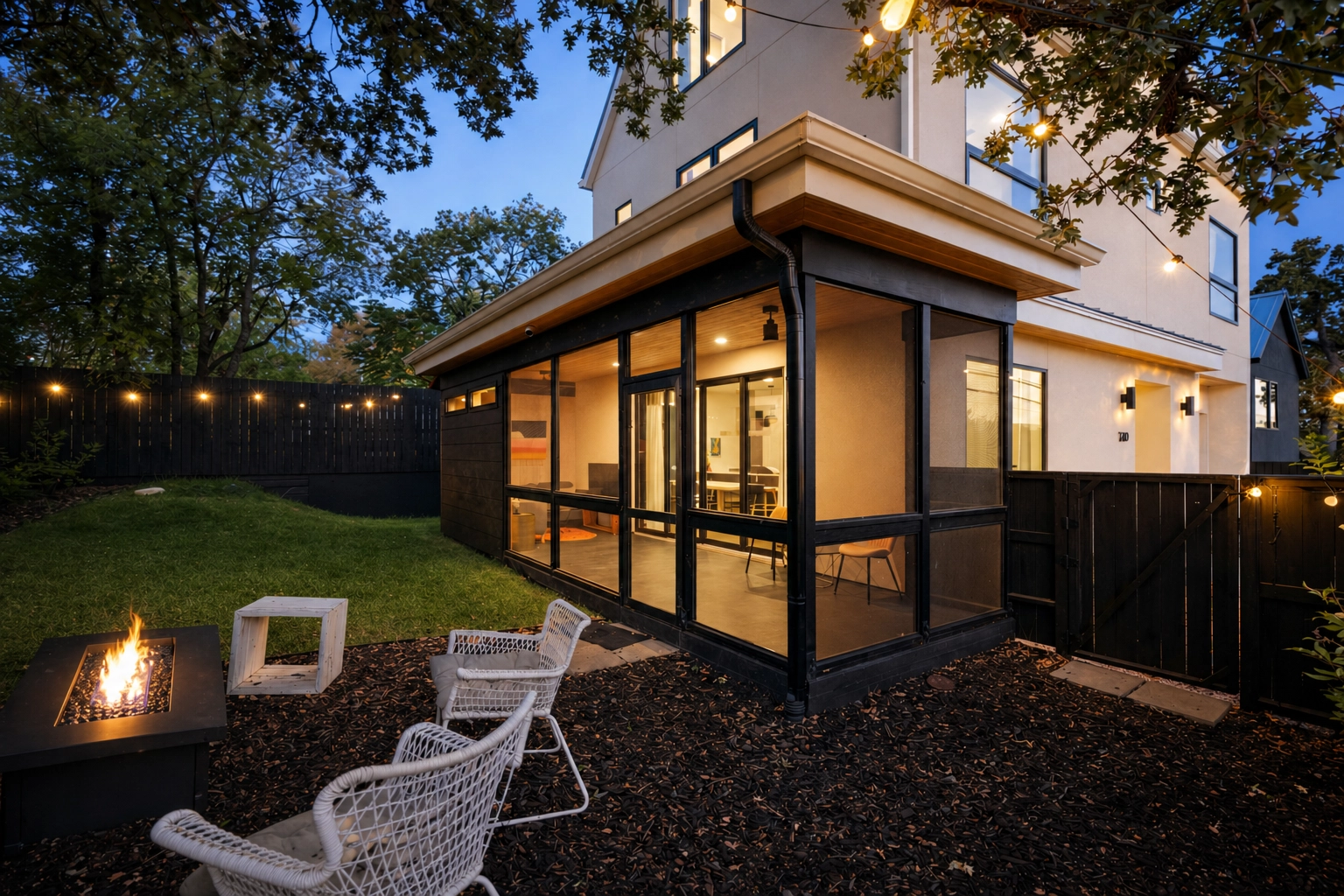 dwell_best_construction_austin_TX_home_builder_custom_new_modern_house_east_austin