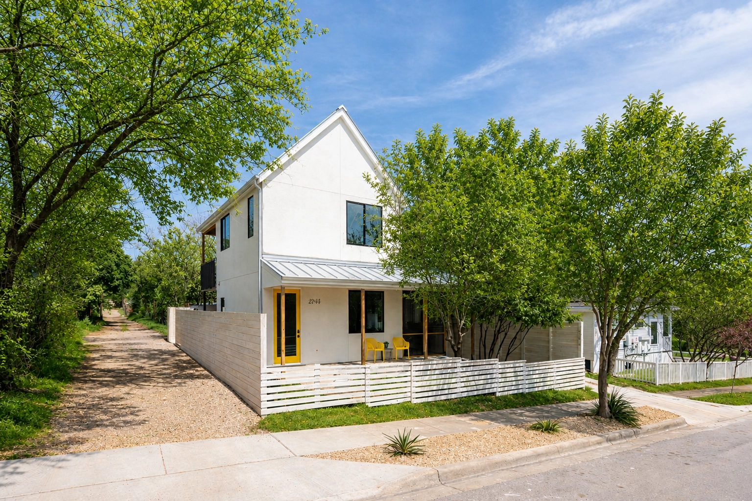 dwell_best_construction_austin_TX_home_builder_custom_new_modern_stone_wall_pool_murray_legge