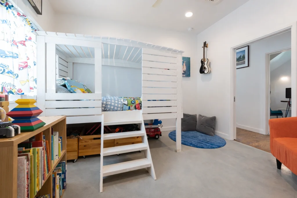 custom kids bedroom